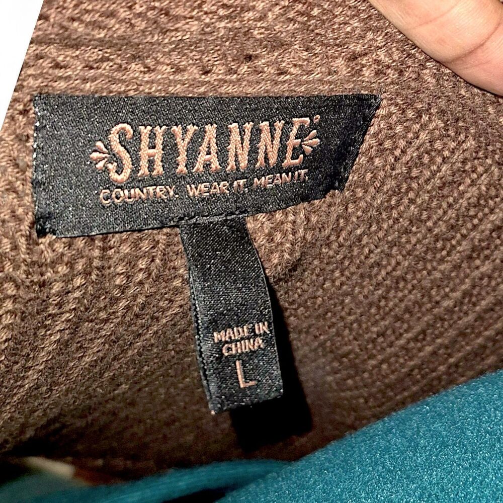 Shyanne Brown Crocheted Knit Crop Top - Picture 3 of 8